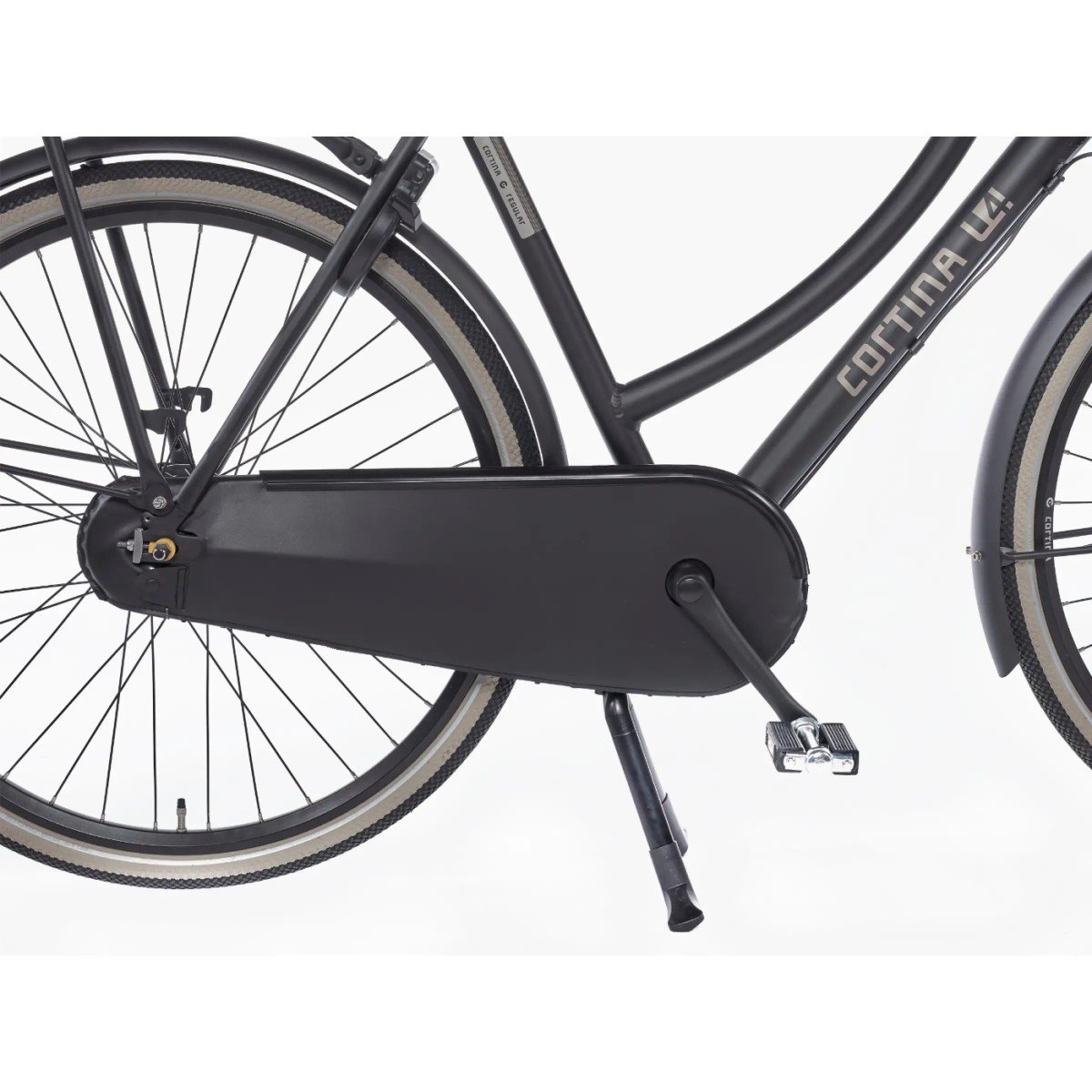 U4 Transport L57 Jet Black Matte ND7